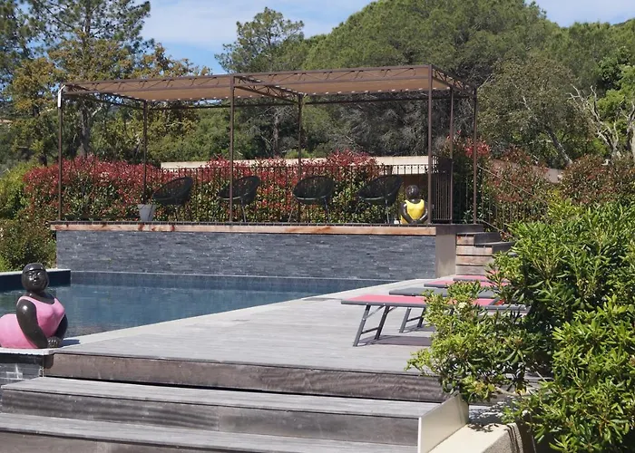 Les Jardins De Santa Giulia - Charmante Dhte 1 Πανσιόν